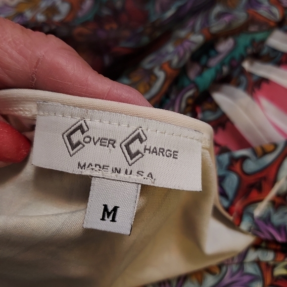 Cover charge top and shaw coverup med Nwot - Picture 9 of 10